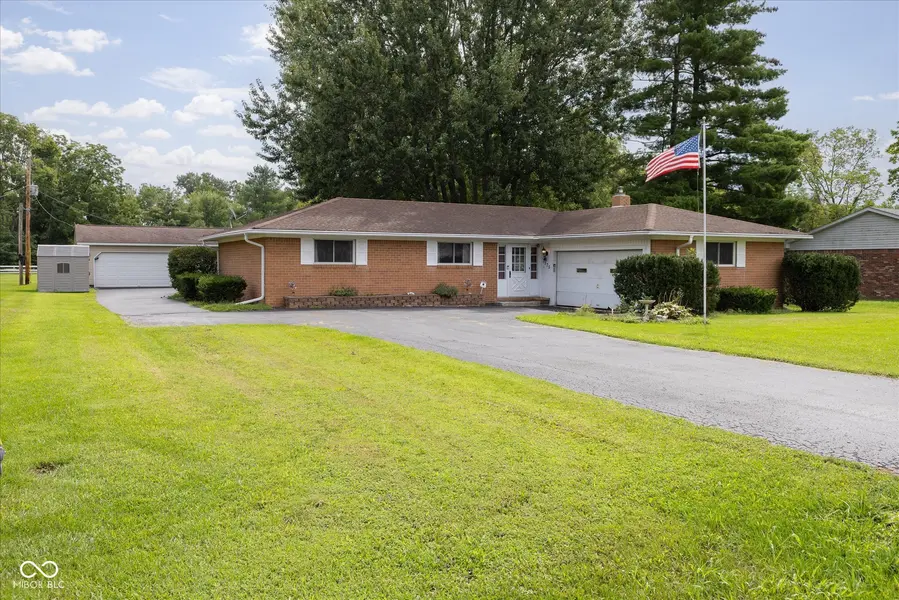 3575 N County Road 950 E, Brownsburg, IN 46112