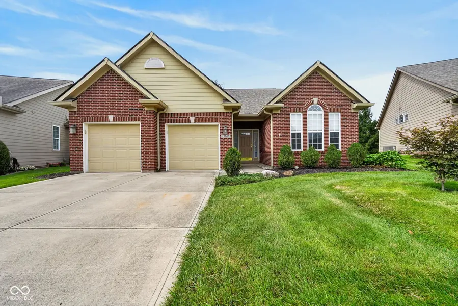 12559 Broadmoor CT S, Fishers, IN 46037