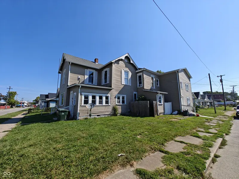 202 E Taylor ST E #1, Shelbyville, IN 46176