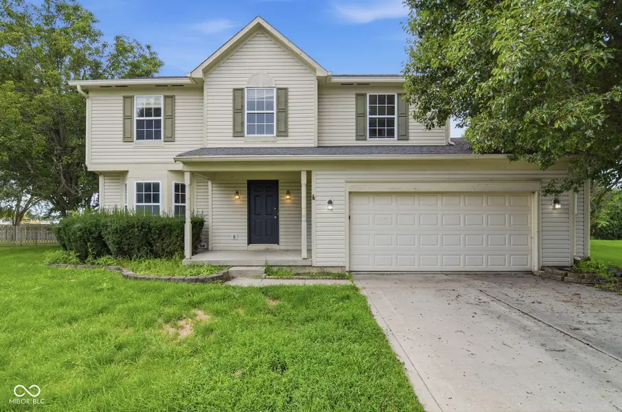 902 Hearthside CT, Brownsburg, IN 46112