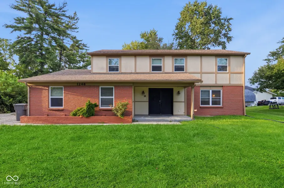 1248 Munsee CIR, Indianapolis, IN 46228