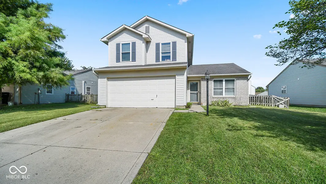 55 Kensington CT, Pittsboro, IN 46167