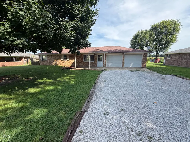 2584 E Phylbeck AVE, Terre Haute, IN 47805