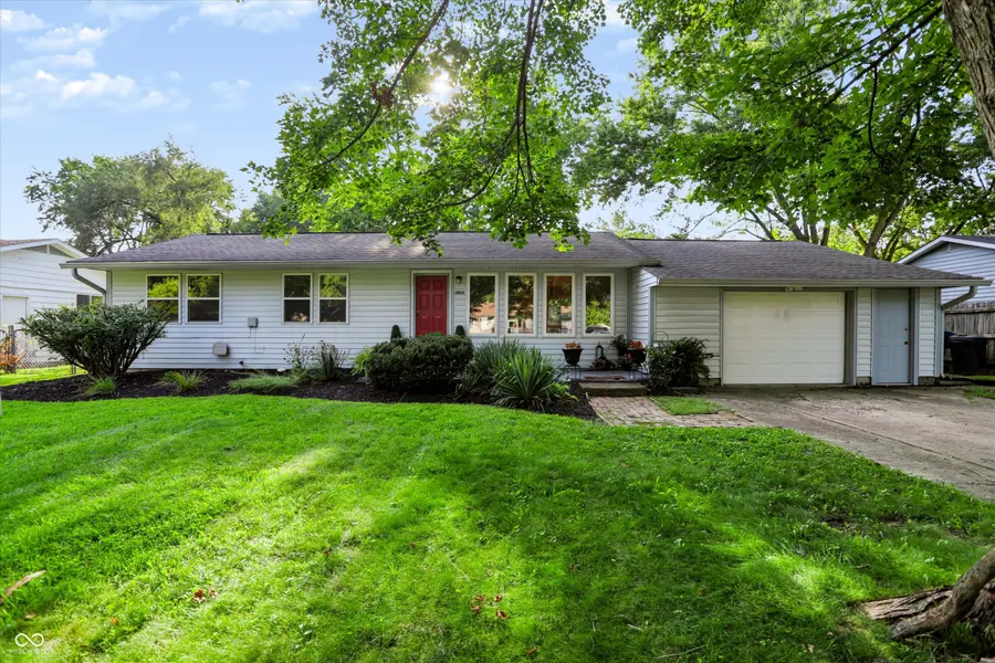 10814 Broadway ST, Carmel, IN 46280