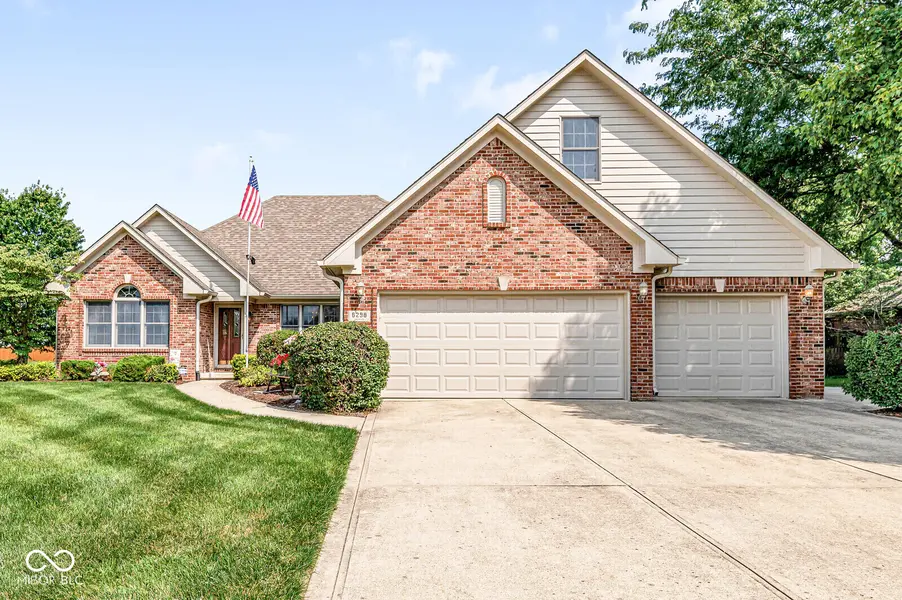 6298 Canak DR, Avon, IN 46123