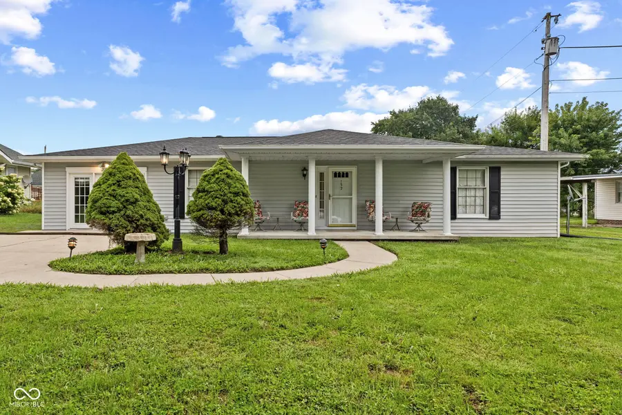 122 S 5th ST, Gosport, IN 47433