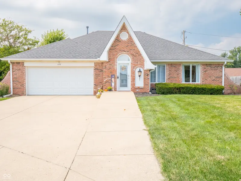 636 S Jefferson ST, Brownsburg, IN 46112