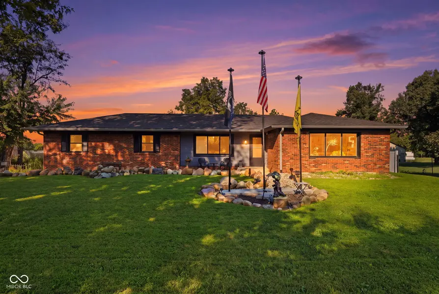 5638 Gray RD SW, Indianapolis, IN 46237