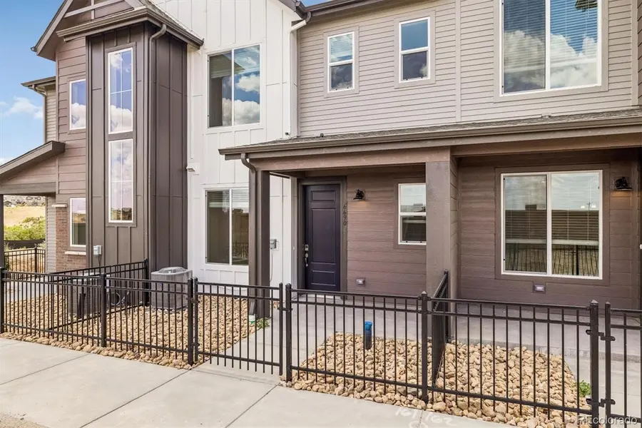 6690 Merseyside LN, Castle Pines, CO 80108