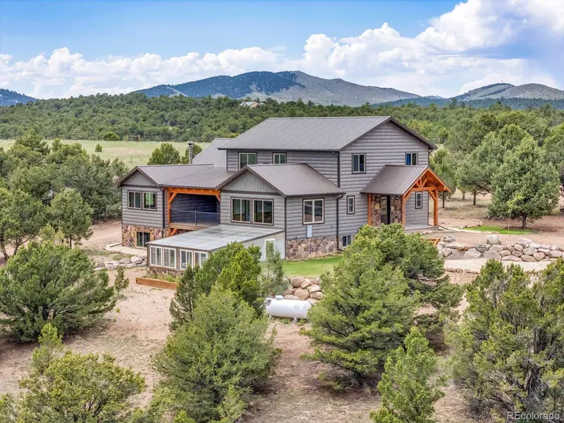 573 Beasley BLVD, Cotopaxi, CO 81223
