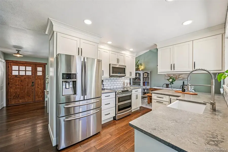 5873 W Maplewood DR, Littleton, CO 80123