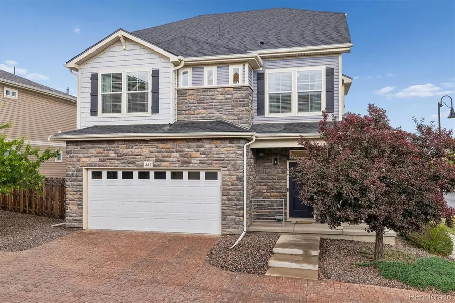 221 S Oak Hill ST, Aurora, CO 80018