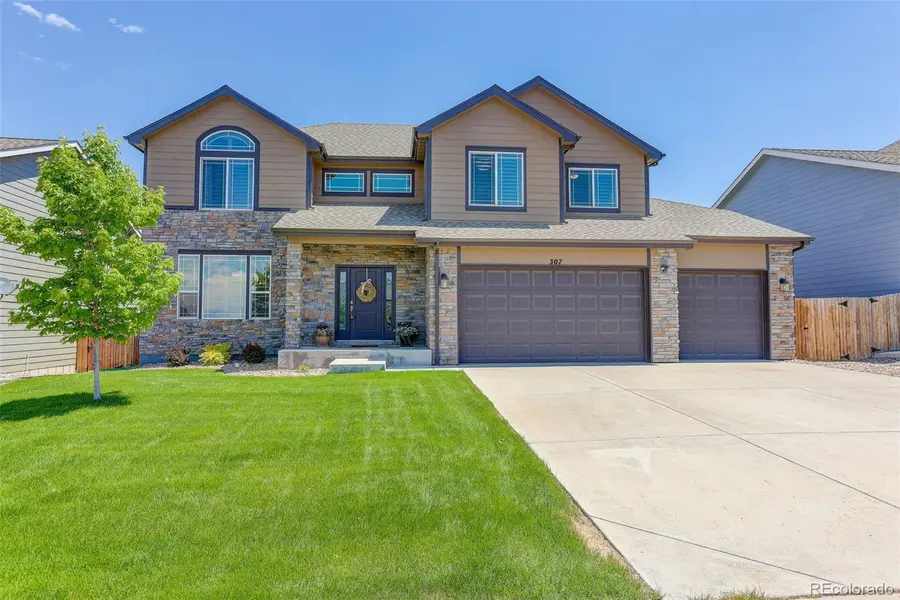307 Mcgregor LN, Johnstown, CO 80534