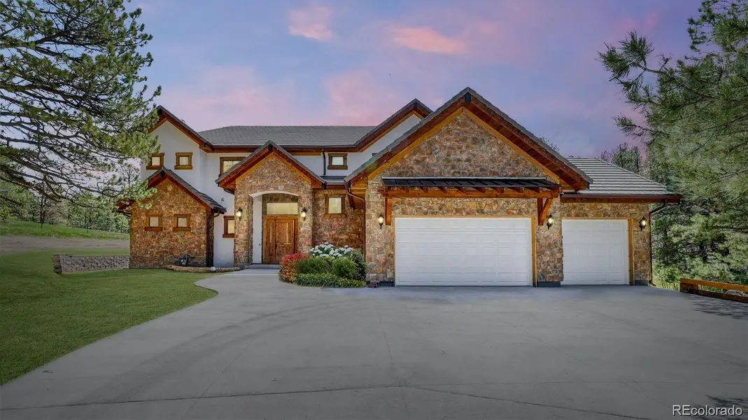 11790 Huckleberry DR, Franktown, CO 80116