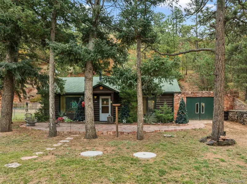 8150 W US Highway 24, Cascade, CO 80809