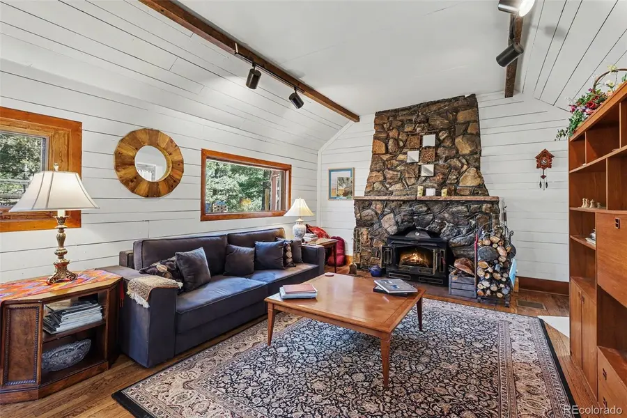 255 Raccoon CIR, Evergreen, CO 80439