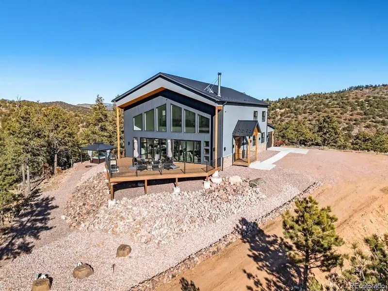 1776 Delilah DR, Canon City, CO 81212