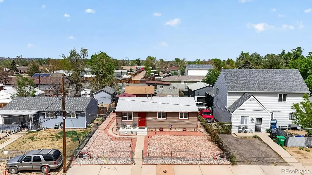 5961 E 81st AVE, Dupont, CO 80024