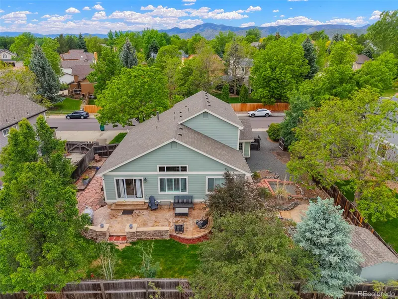 8107 W Morraine DR, Littleton, CO 80128