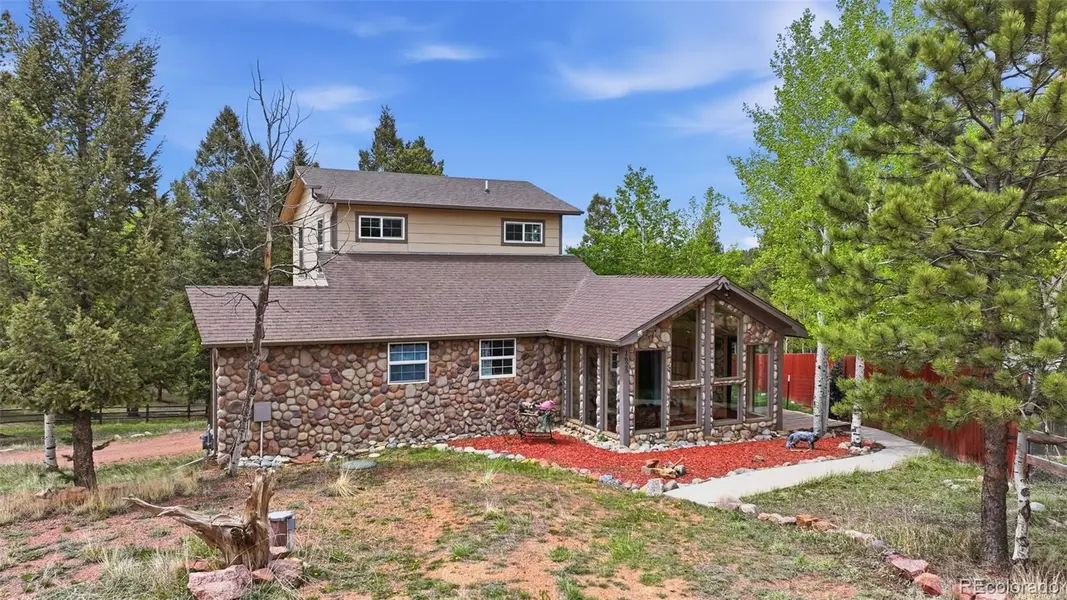 1625 N Mountain Estates RD, Florissant, CO 80816