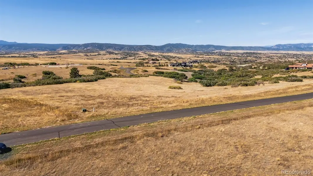 2814 Charlford LN, Sedalia, CO 80135