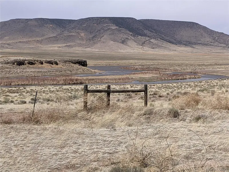 La Jara Trl, Jaroso, CO 81138