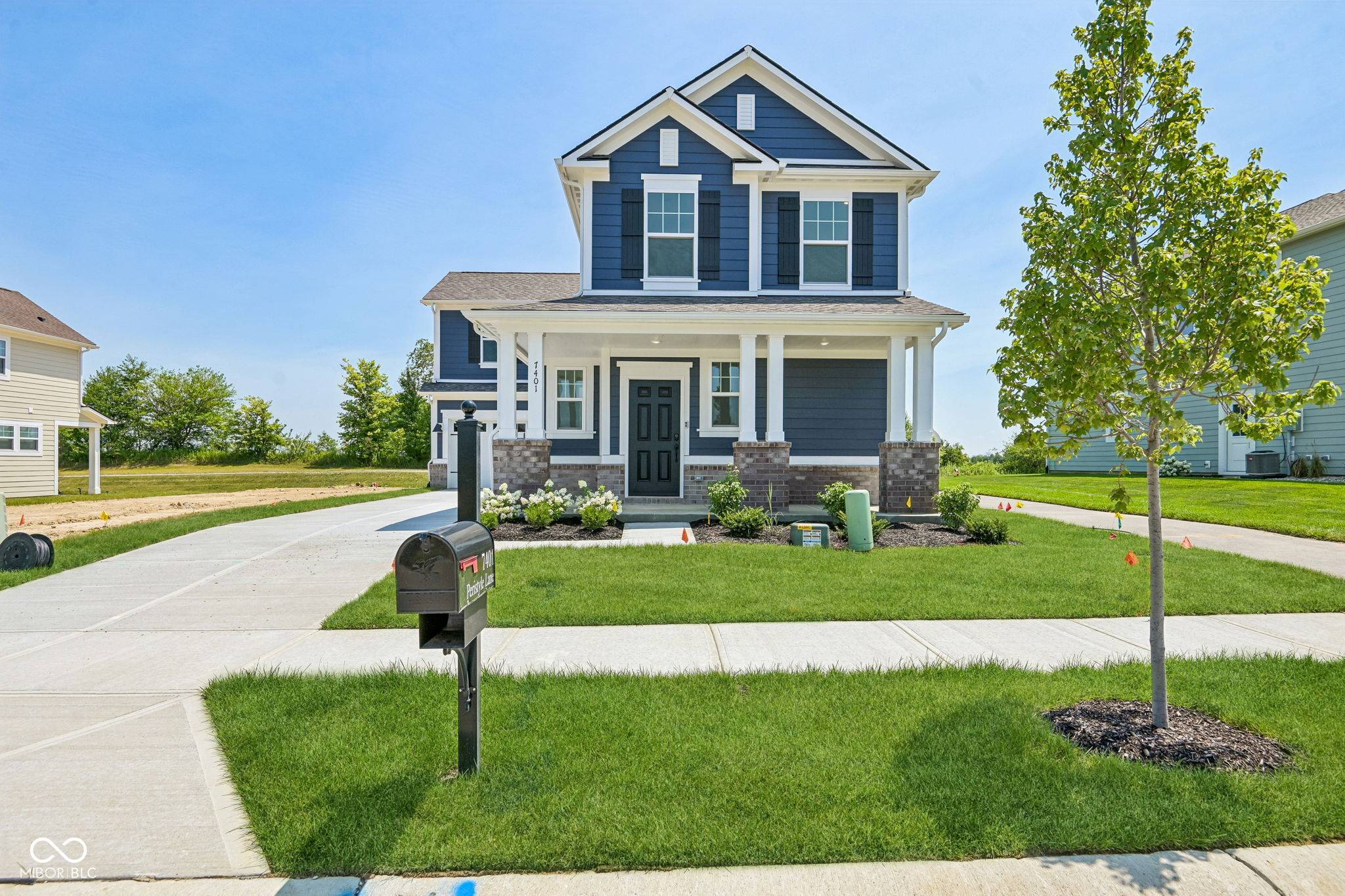 7401 Peristyle LN, Mccordsville, IN 46055