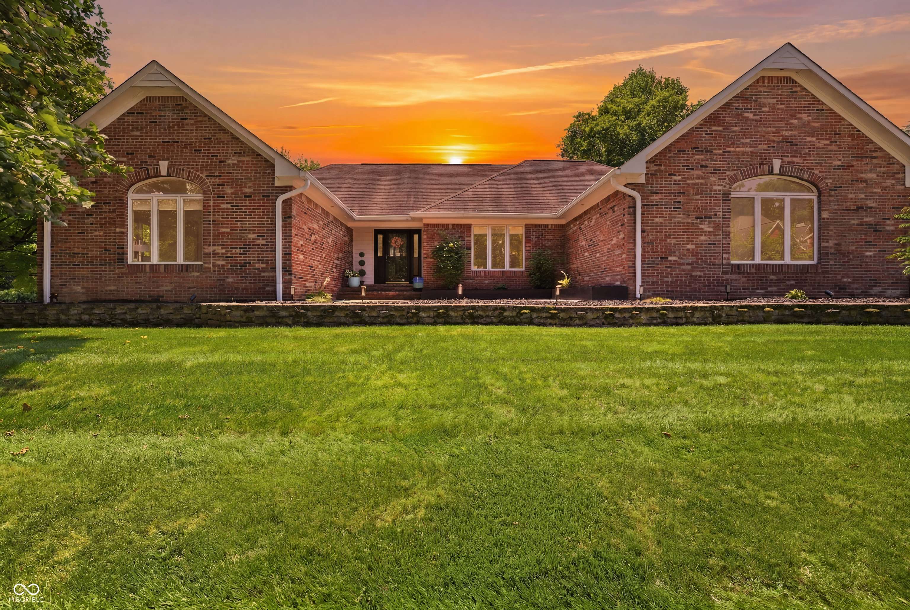12039 Admirals Pointe DR, Indianapolis, IN 46236