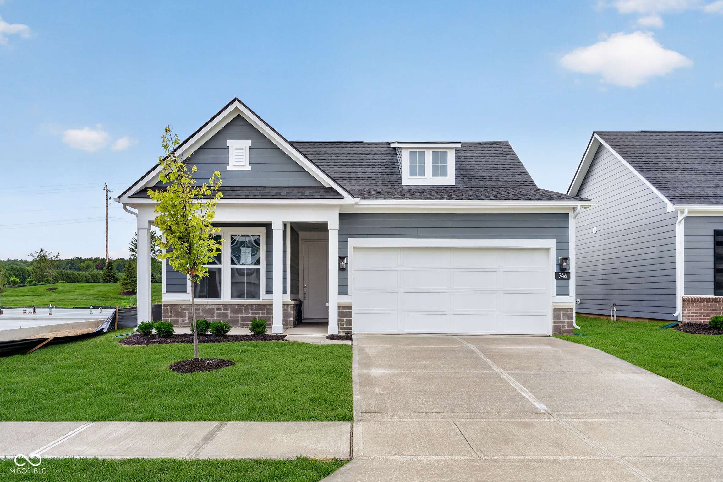 746 Daisy ST, Greenwood, IN 46143