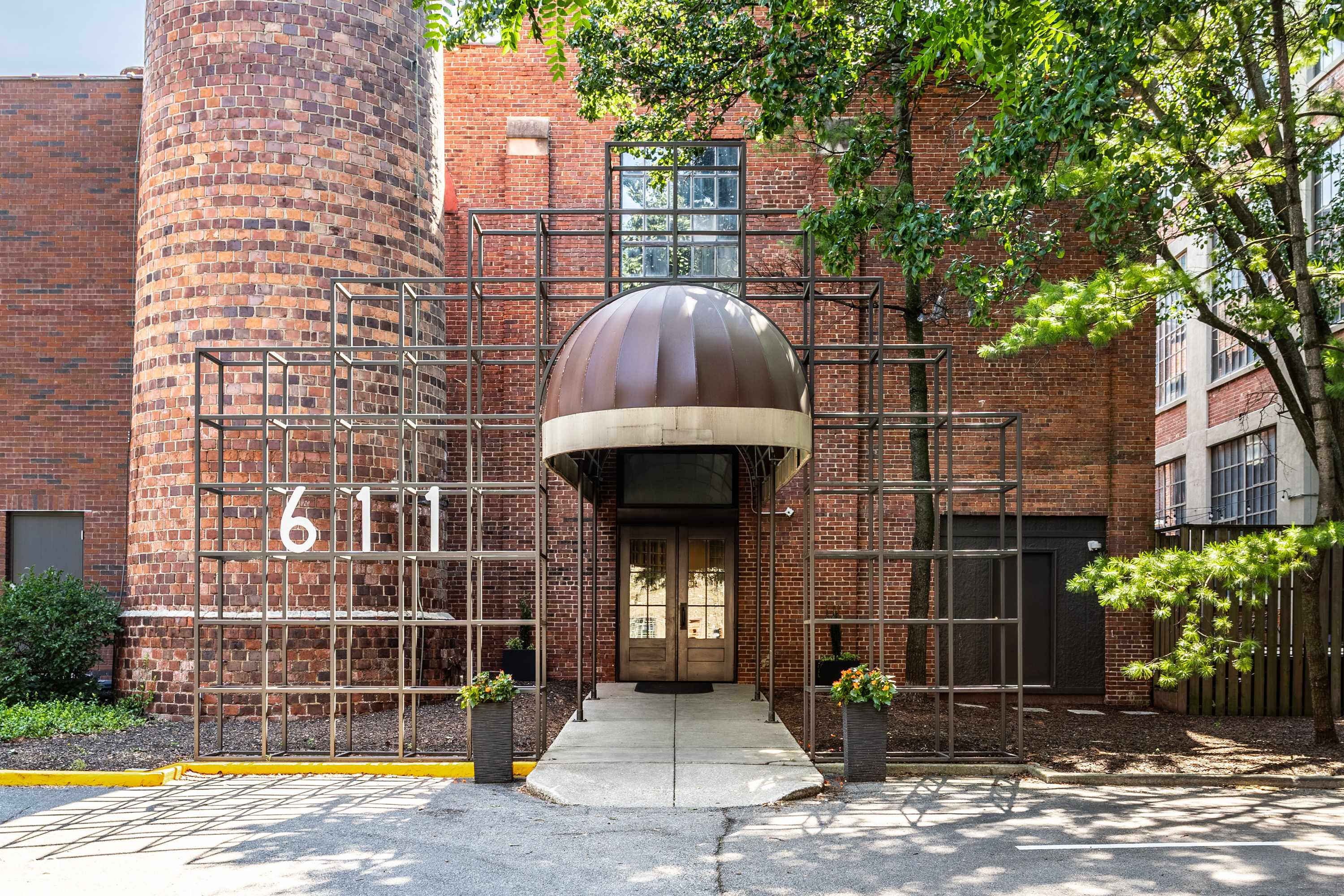 611 N Park AVE #408, Indianapolis, IN 46204