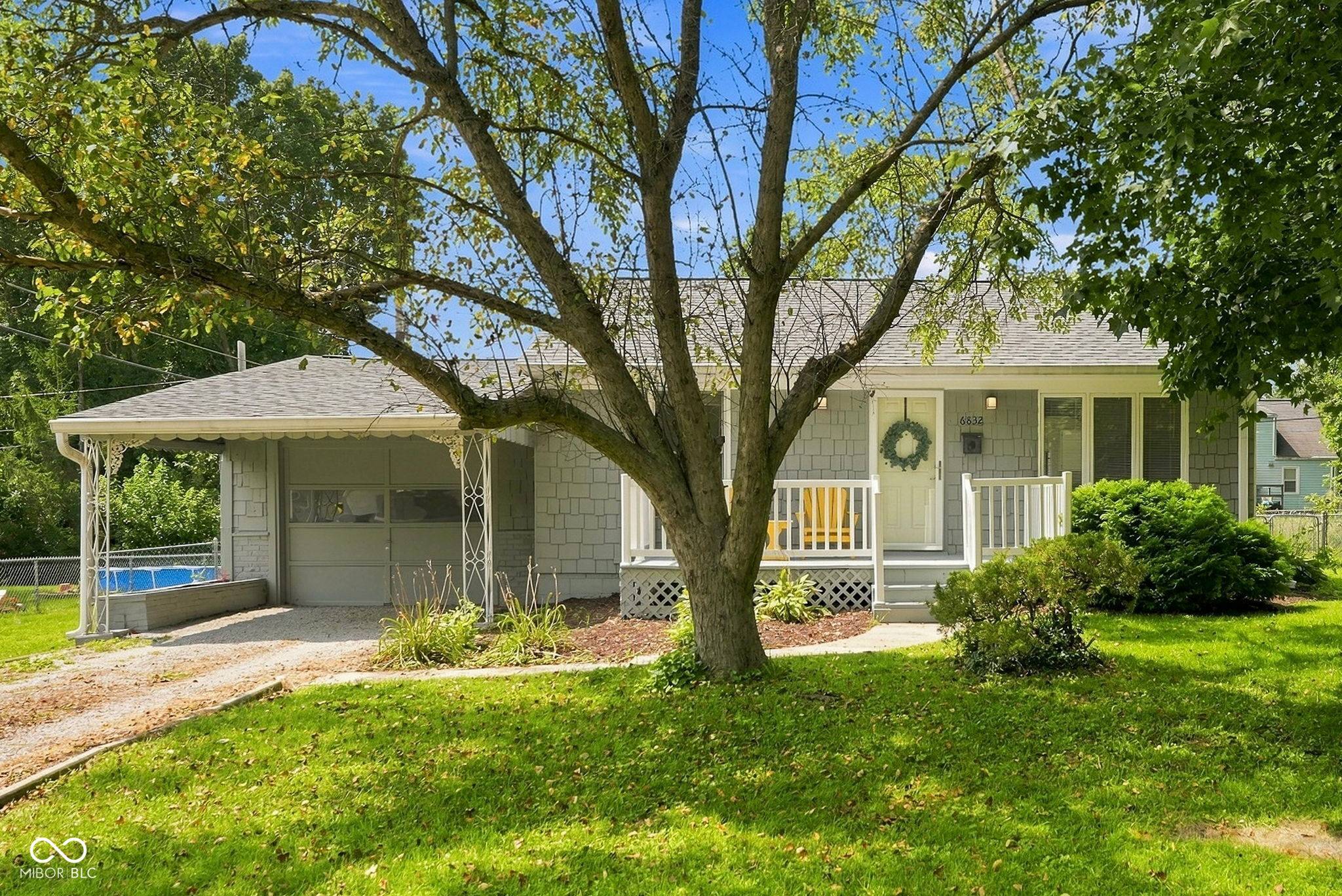 6832 Hillside AVE, Indianapolis, IN 46220