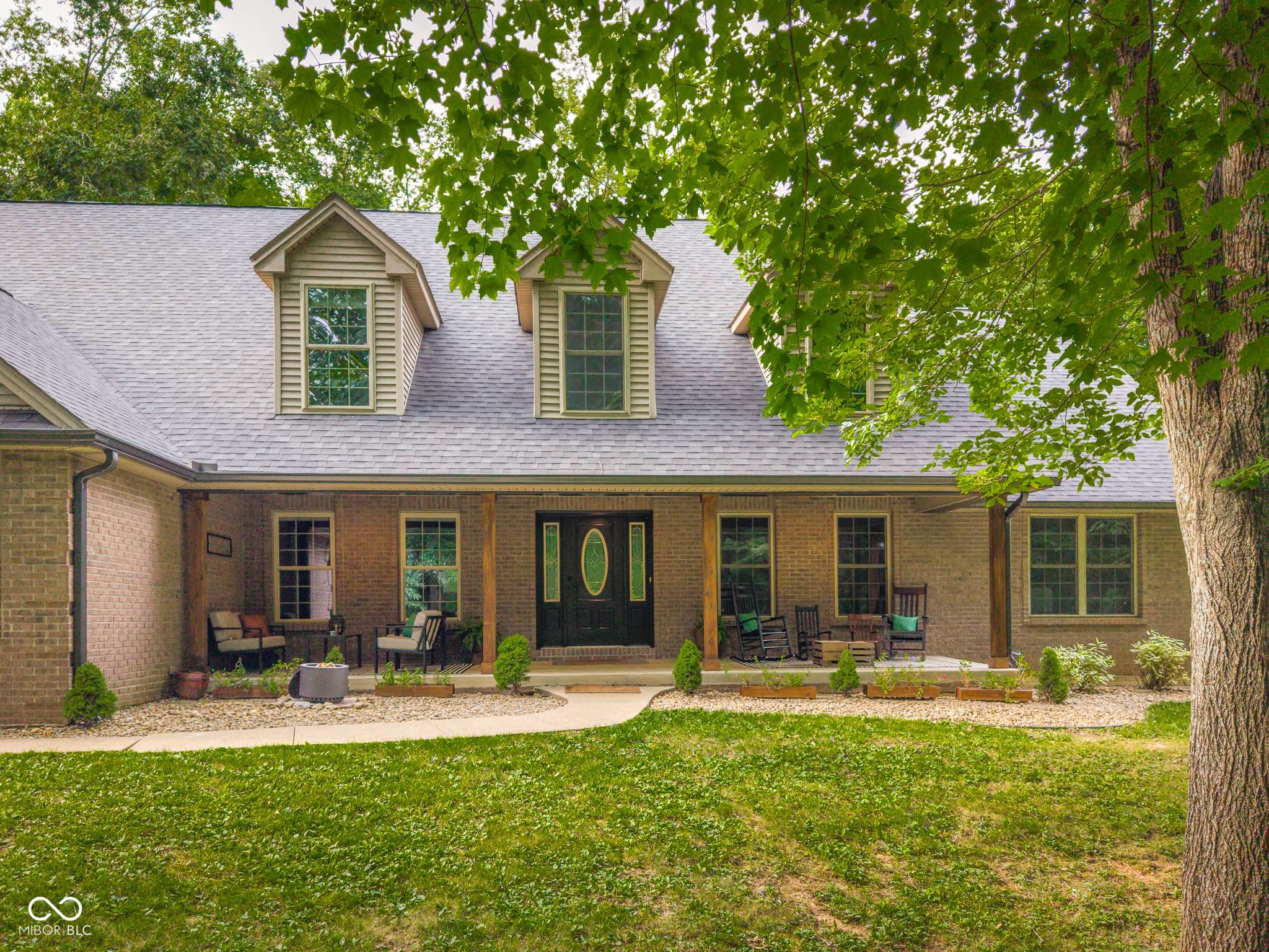 2240 N 700 W, Columbus, IN 47201