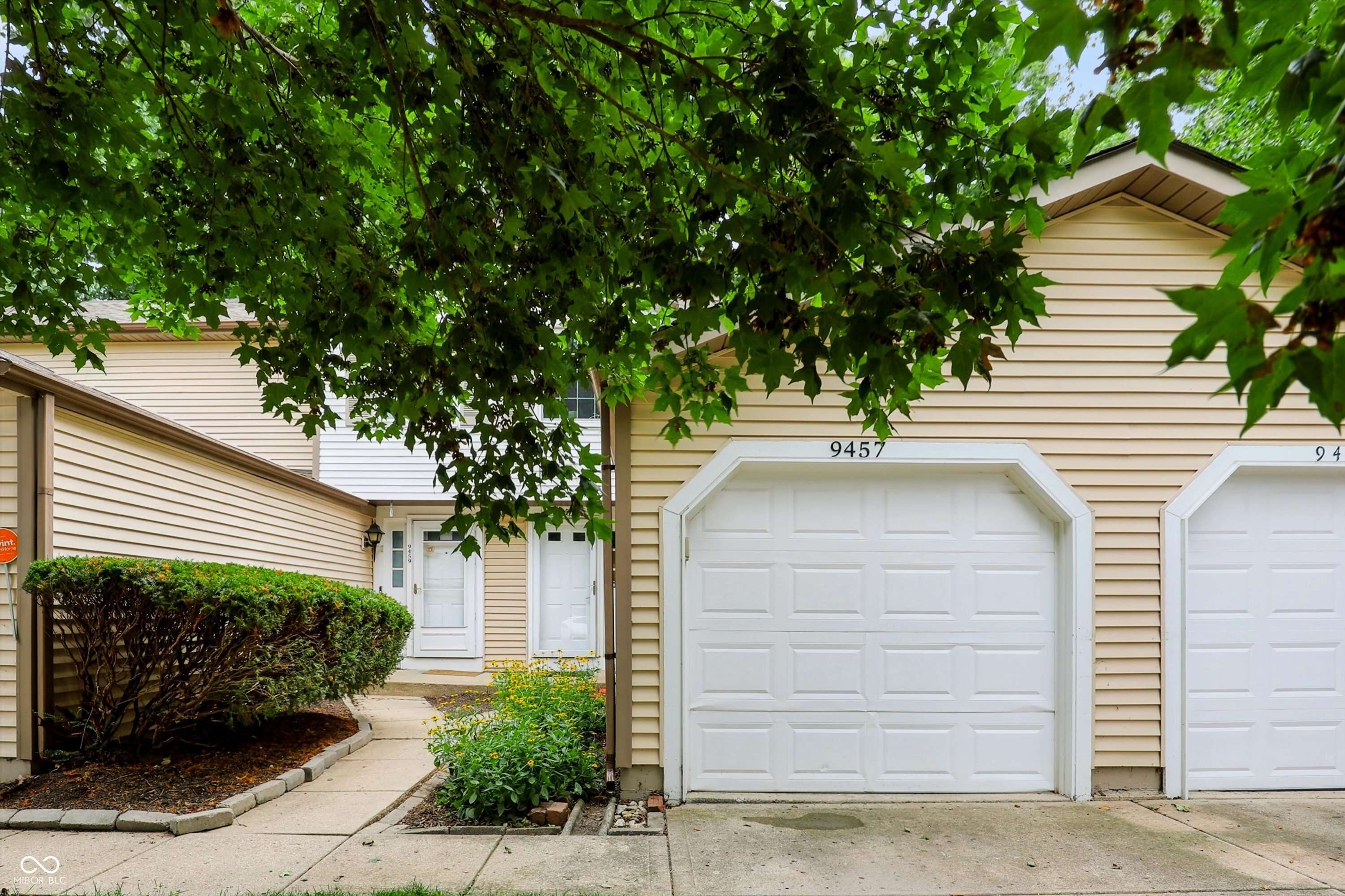 9457 Timber View DR, Indianapolis, IN 46250