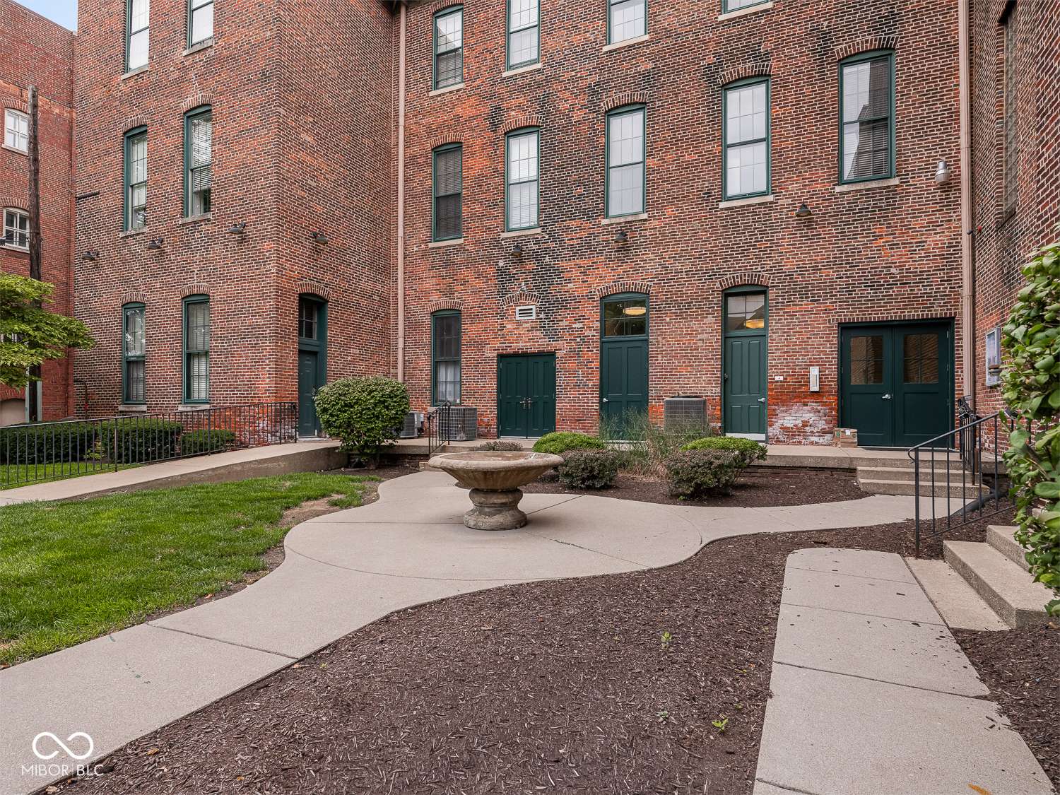 970 Fort Wayne AVE #301, Indianapolis, IN 46202