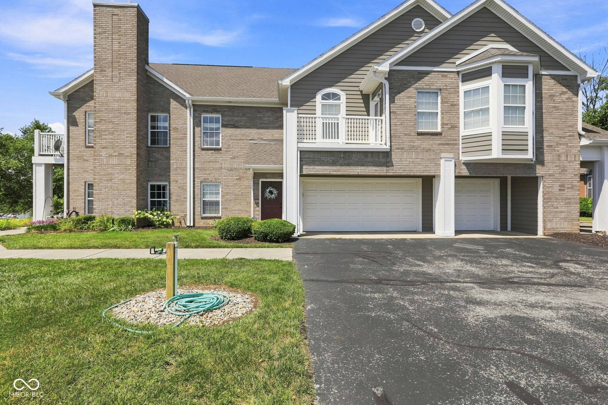 1593 Sierra SPGS, Carmel, IN 46280