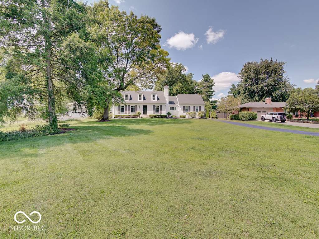 8402 N Pennsylvania ST, Indianapolis, IN 46240