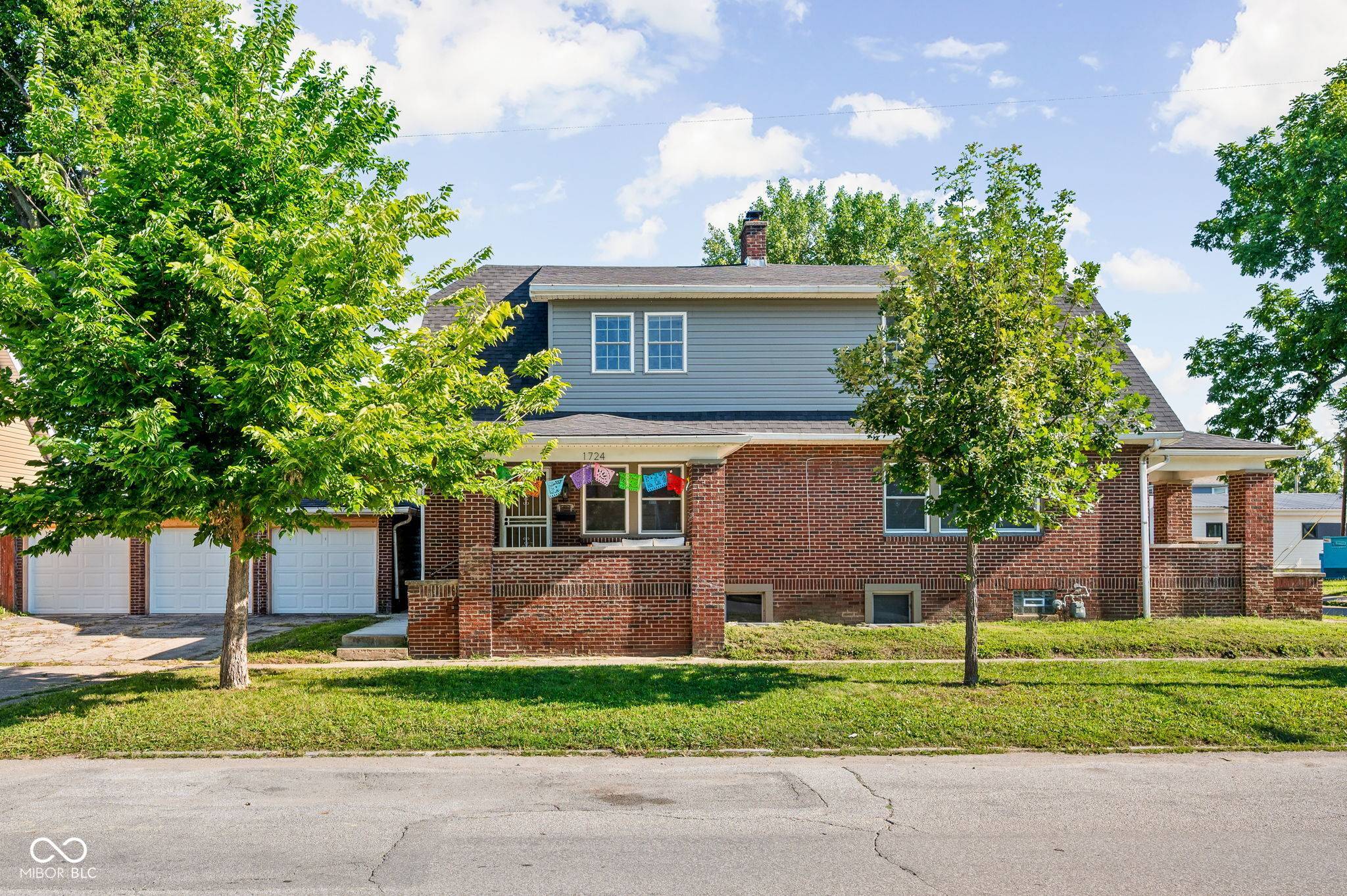 1724 Woodlawn AVE, Indianapolis, IN 46203