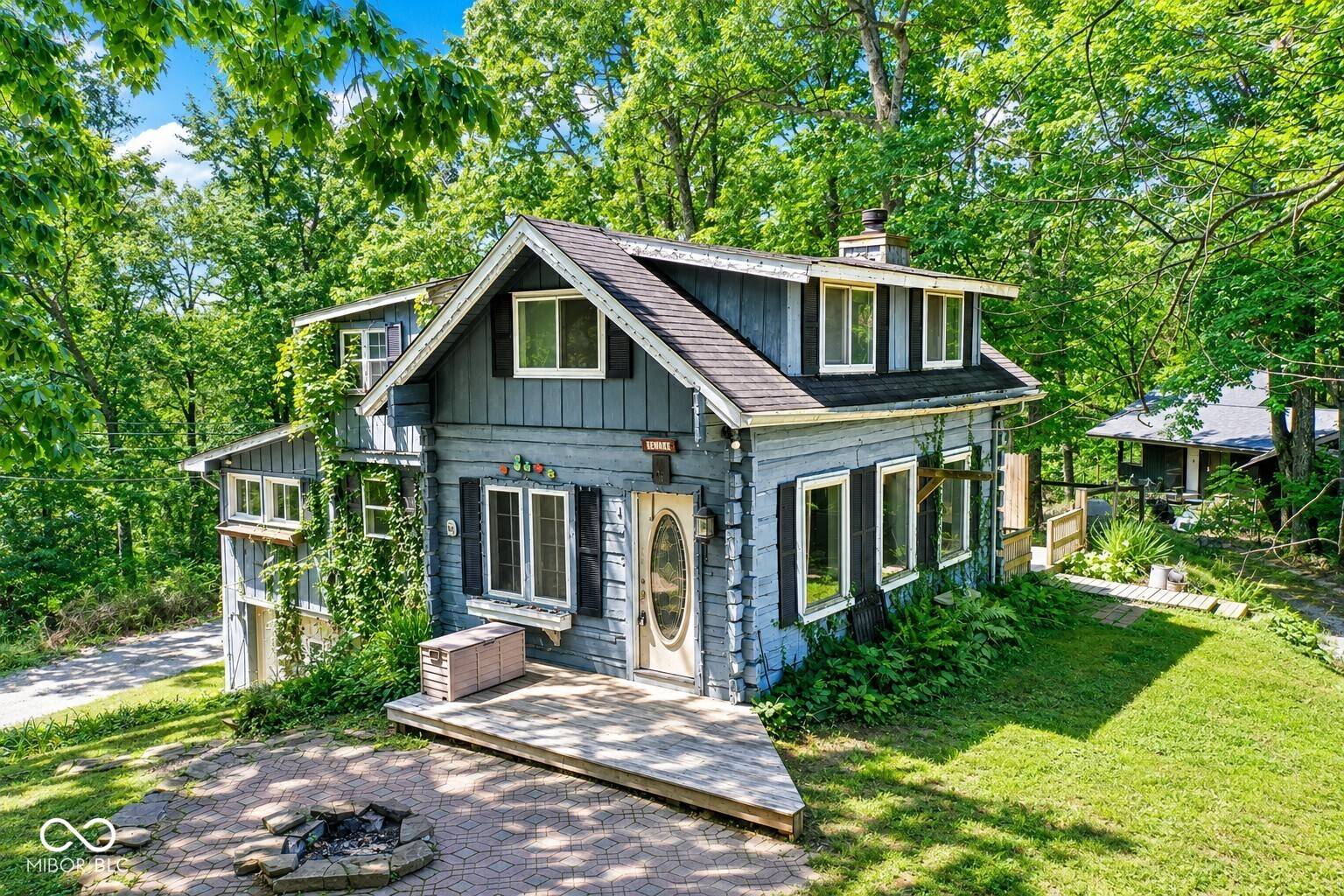514 Whippoorwill LN, Nashville, IN 47448