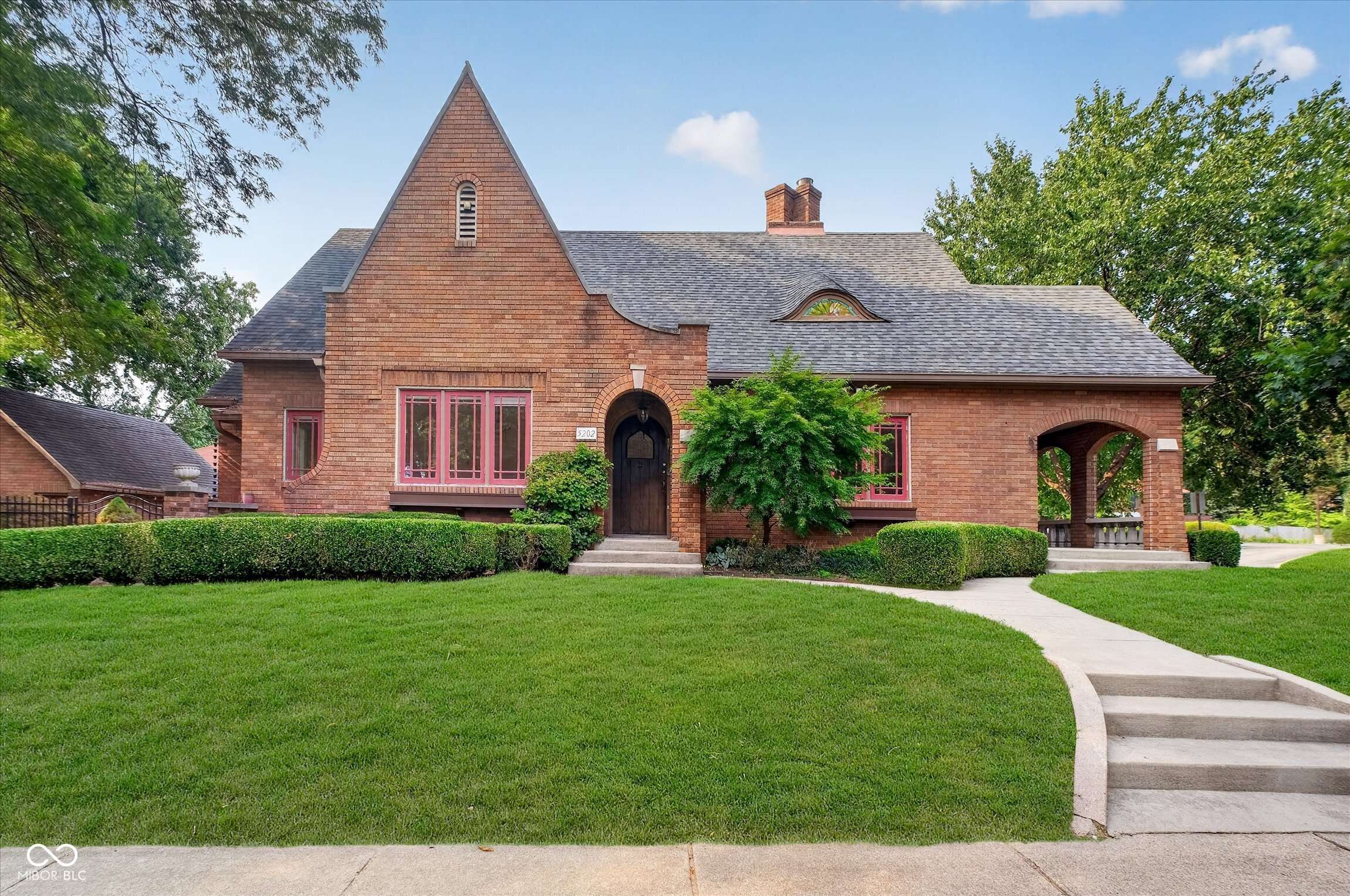 5202 N Central AVE, Indianapolis, IN 46220