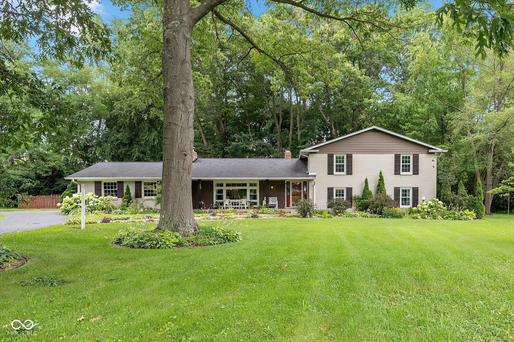 8889 Cholla RD, Indianapolis, IN 46240
