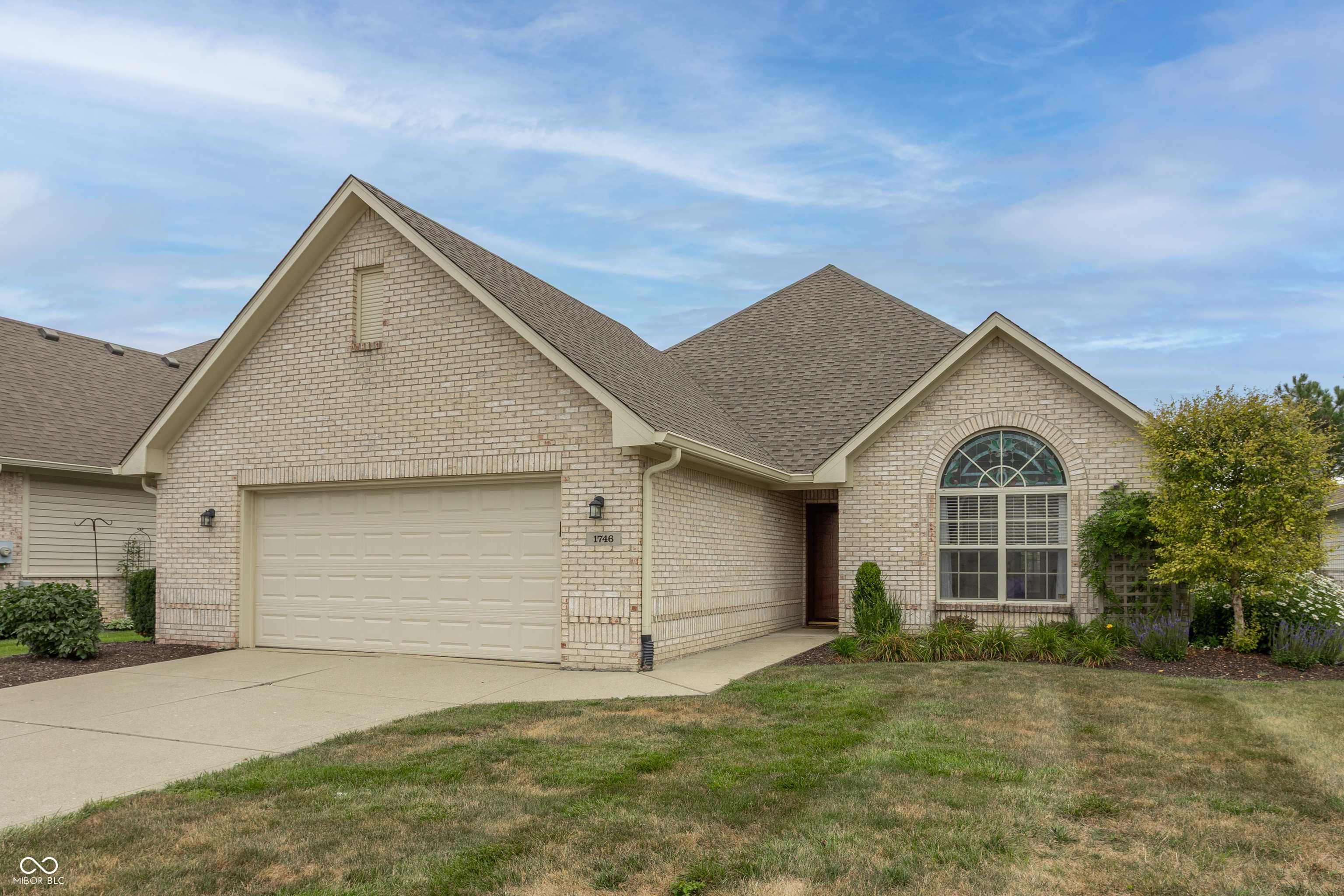 1746 Stonewall CIR, Greenfield, IN 46140
