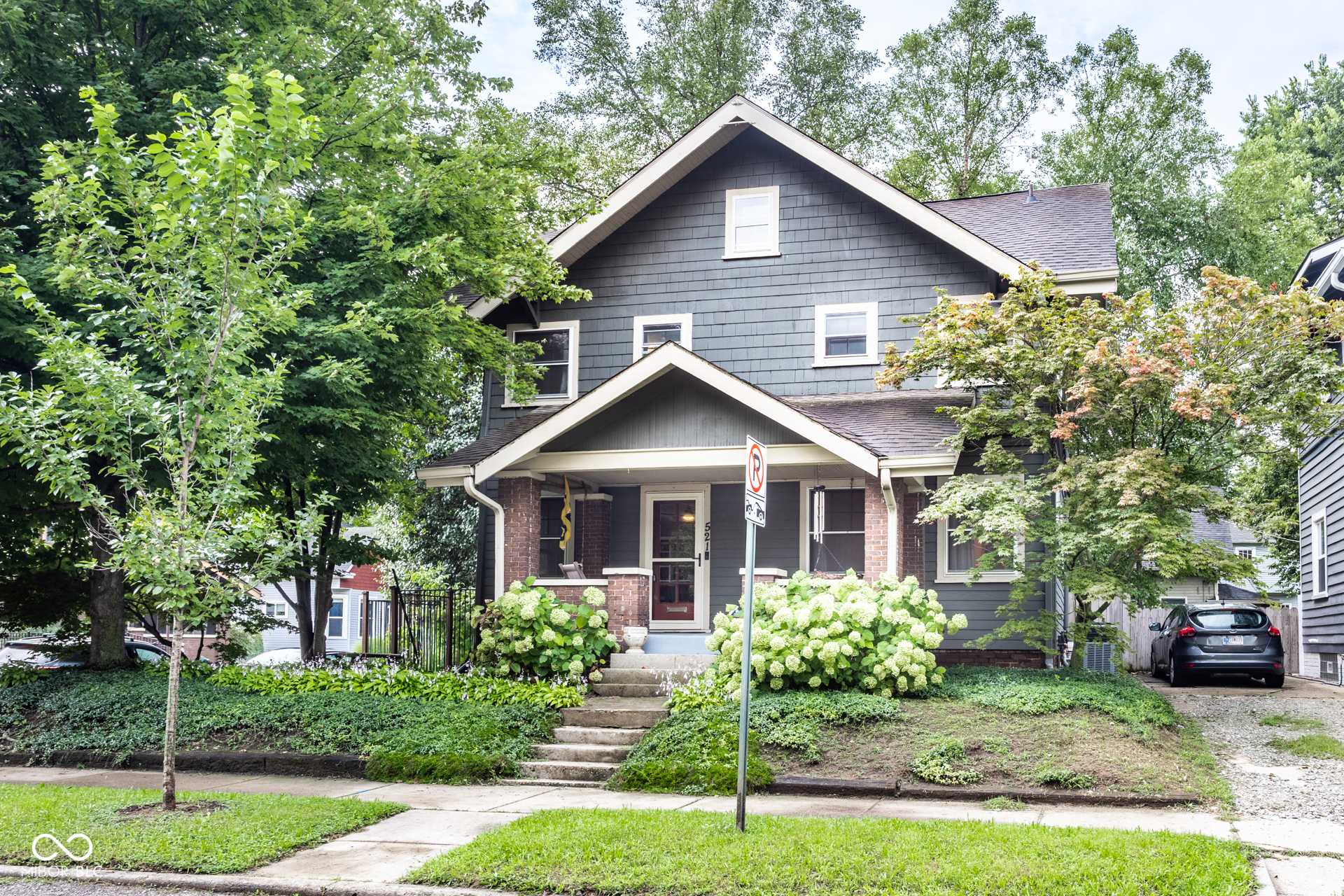521 E 42nd ST, Indianapolis, IN 46205