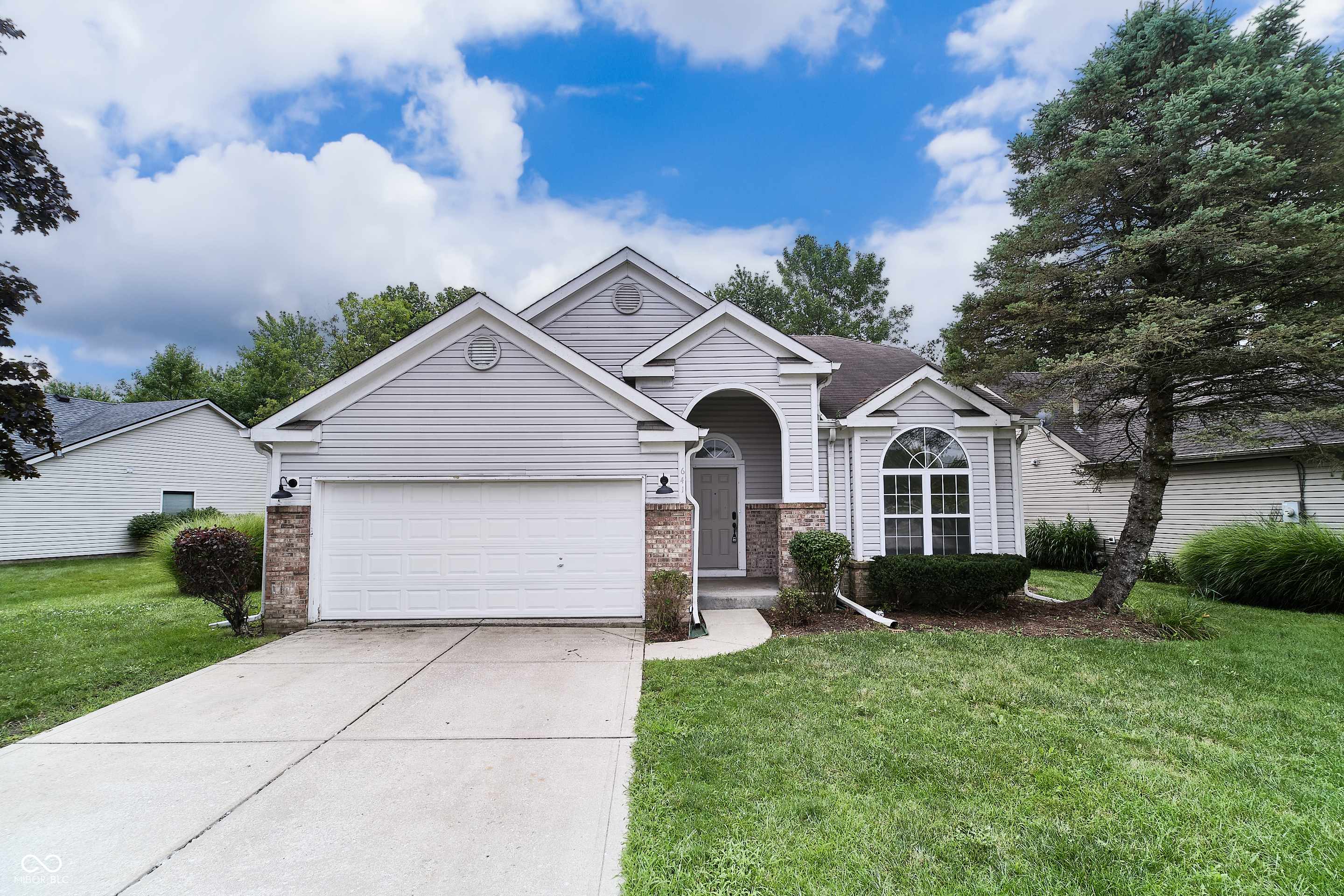 641 Beaverbrook DR, Carmel, IN 46032