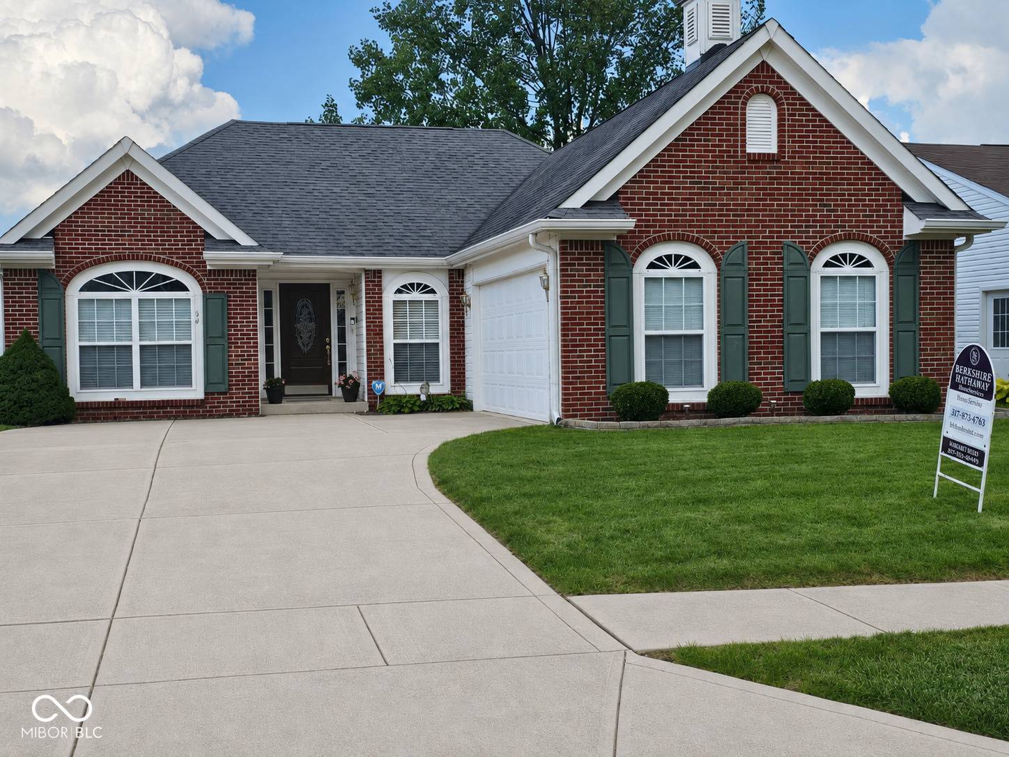 64 Hilltop Farms BLVD, New Whiteland, IN 46184