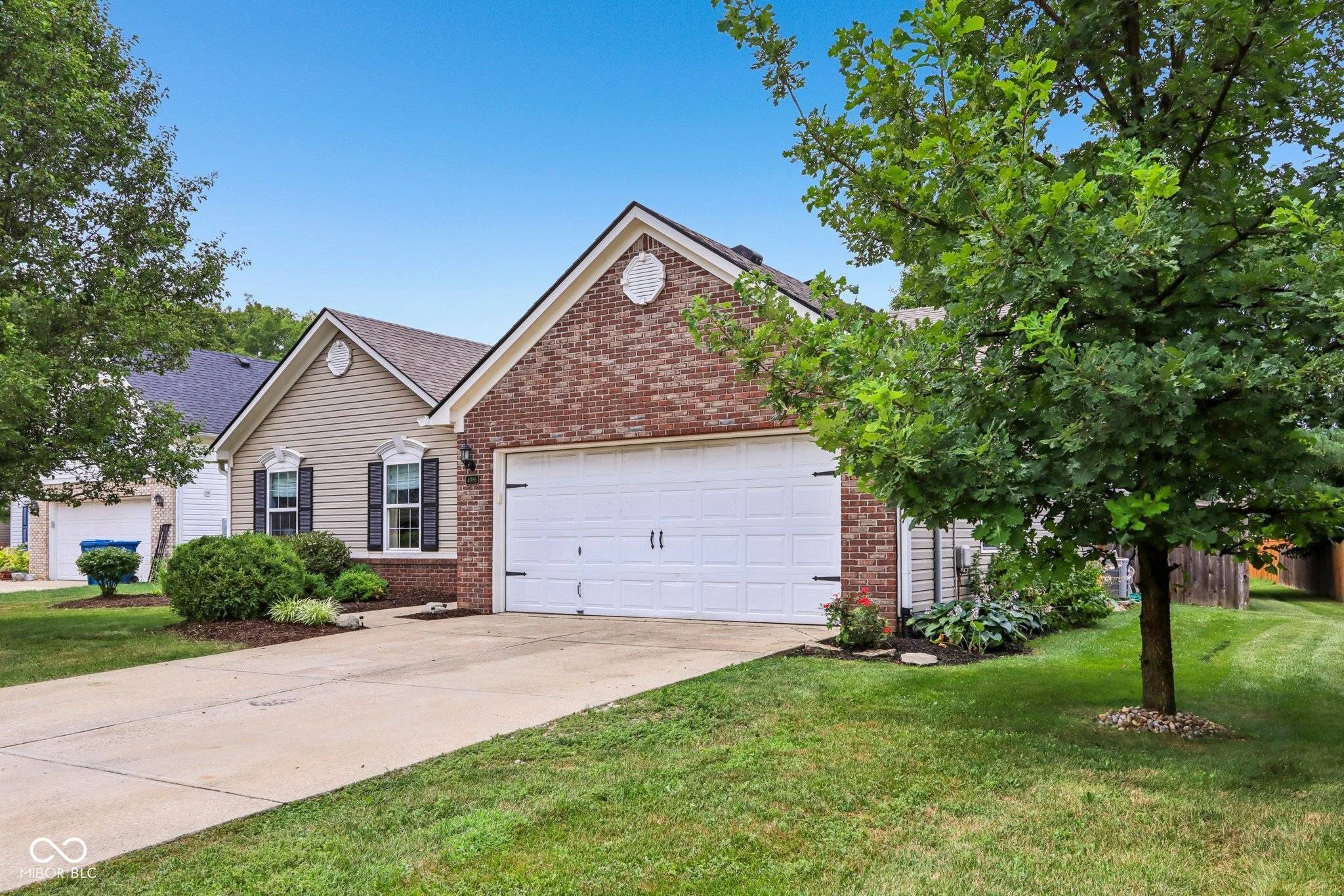 4086 S Turning Leaf CT, New Palestine, IN 46163