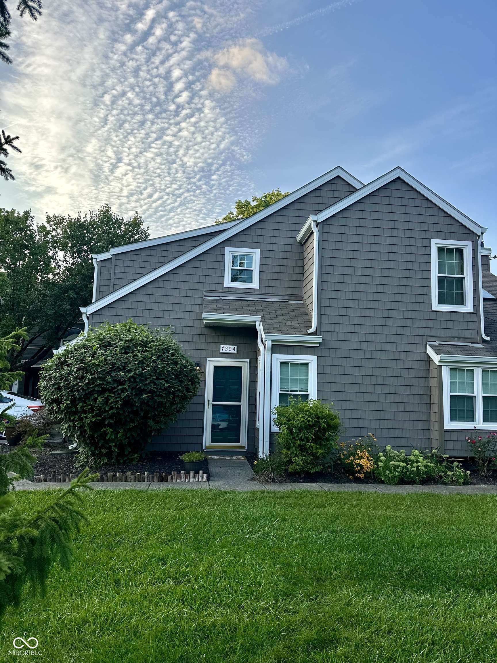 7254 Harbour, Indianapolis, IN 46240