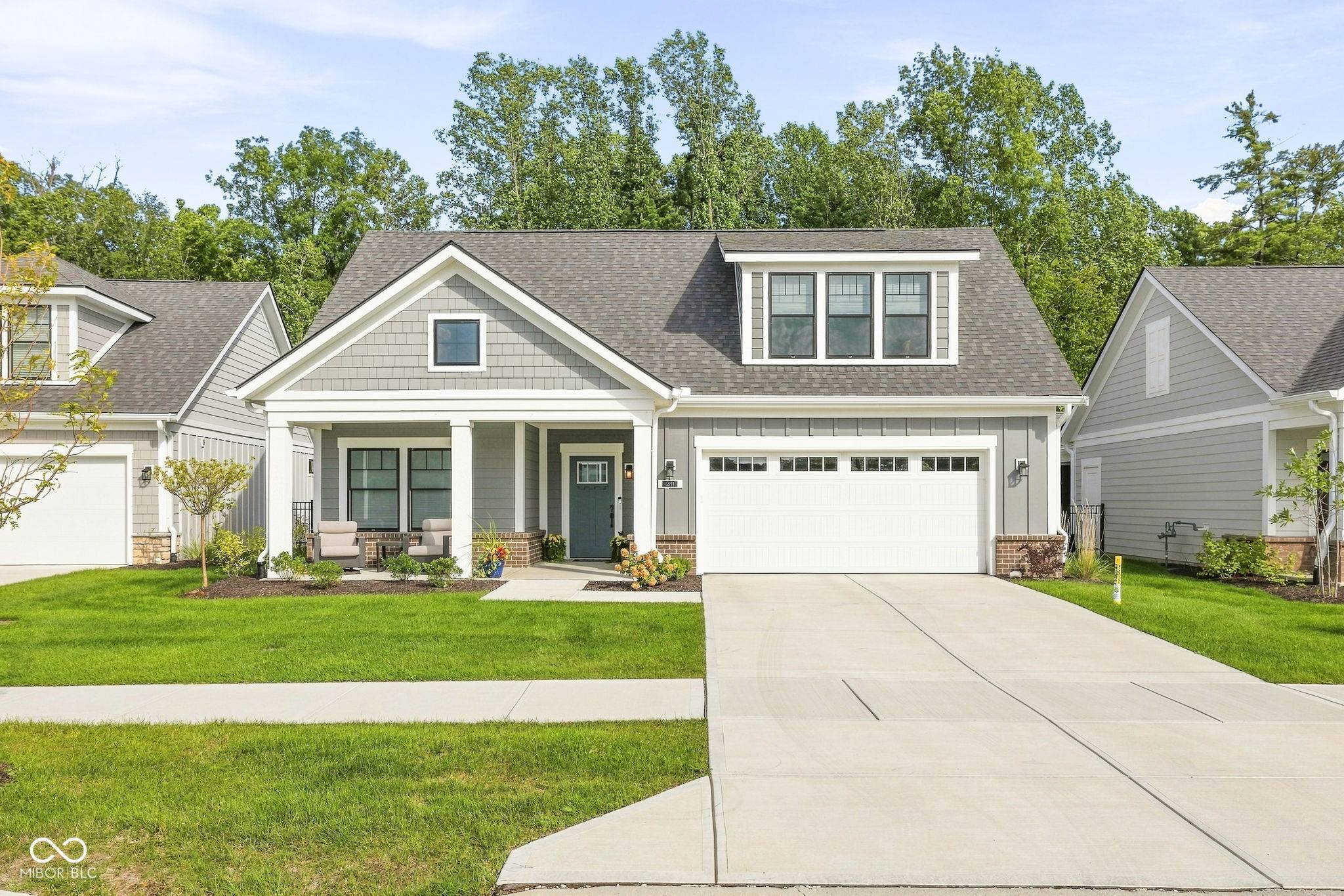 6891 Acadia LN, Zionsville, IN 46077