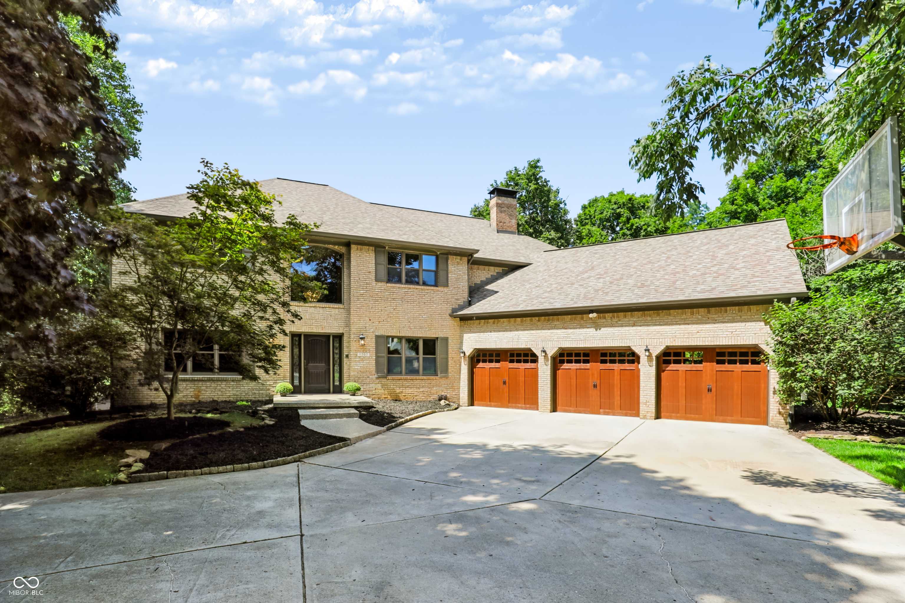 11353 Geist Bay CT, Fishers, IN 46040