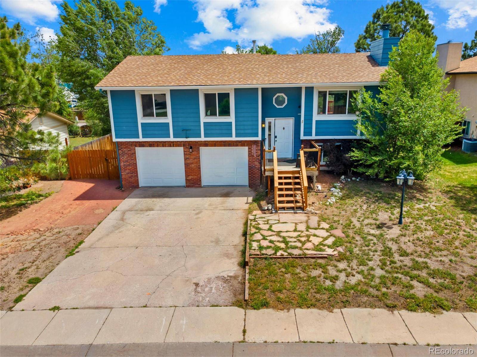 3310 Mirage DR, Colorado Springs, CO 80920