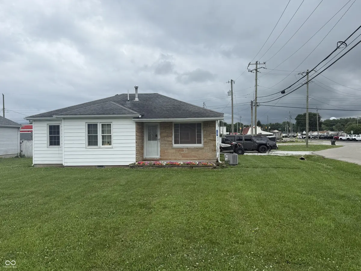 1504 N East ST, Greensburg, IN 47240